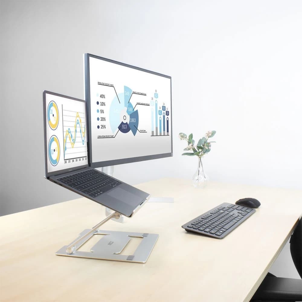 ACT AC8135 notebookstandaard in tas