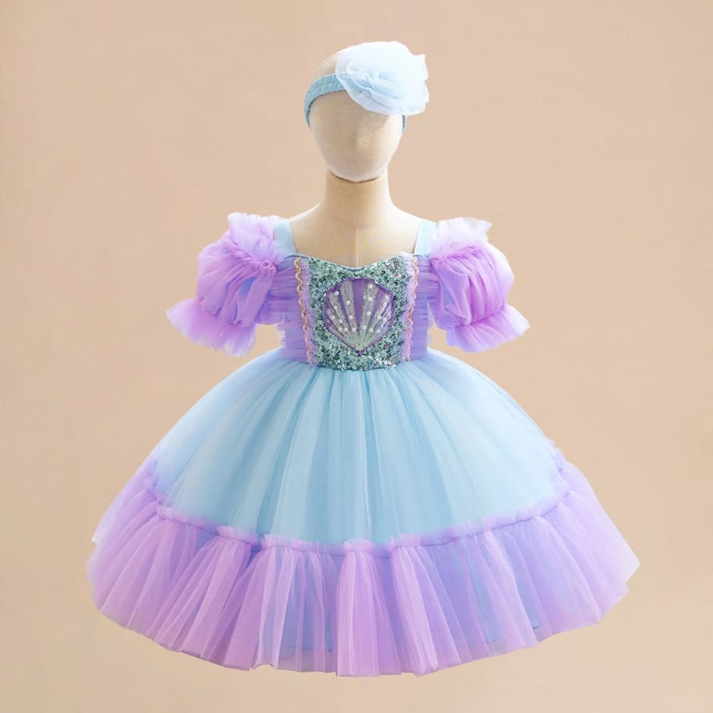 Meisjesjurk met pofmouwen en petticoat in blauw